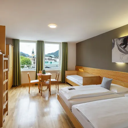 Jufa Hotel 3*