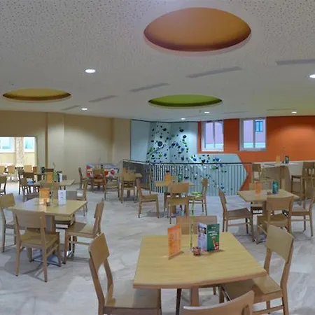 酒店 斯拉德明优法酒店 3*