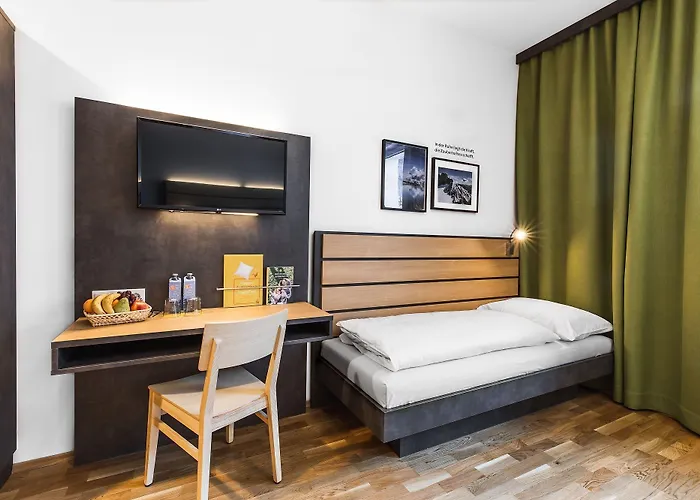 호텔 Jufa 슐라드밍 3*